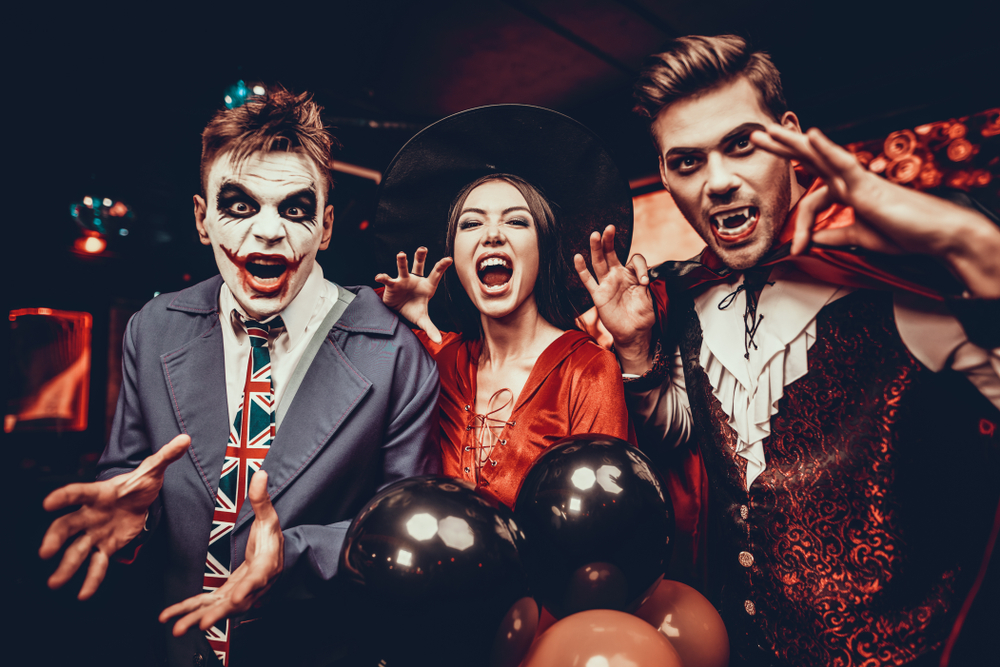 Хэллоуин 2022: ТОП лайфхаков как весело и необычно отметить праздник